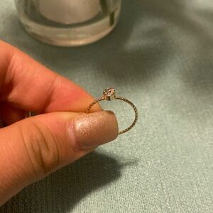 Cute size around 6 ring